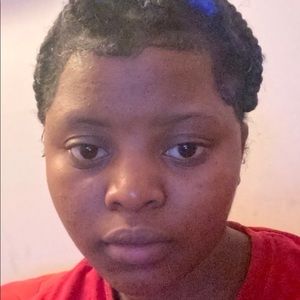 Meet your Posher, Marie nalvie